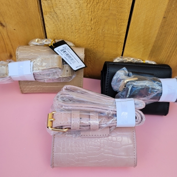 Camile Micro Fanny Pack $40 each.. please see my listings.. - Picture 2 of 8